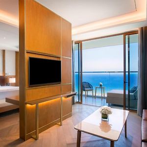 Junior King Suite Sea View